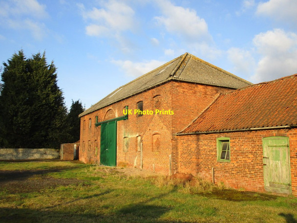 Photo 6"x4" Granary at Moat Farm Torworth c2015