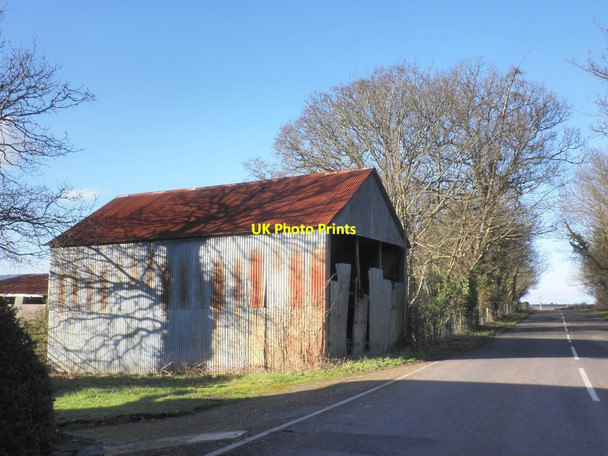 Photo 6"x4" Corrugated iron shed, near Griffin House Meare Green\/ST2922 c2015