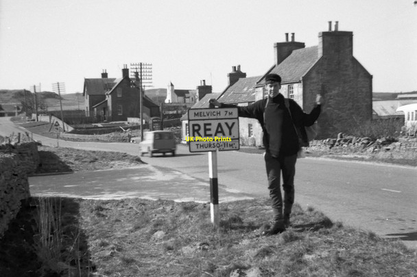 Photo 6"x4" Reay village Isauld c1965