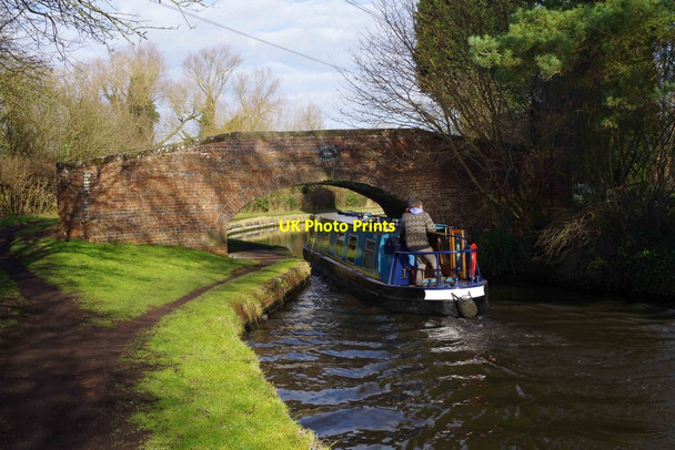 Photo 6"x4" Boat passing under Flatheridge Bridge, Staffs & Worcs Canal, near Ashwood, Staffs Ashwood\/SO8688 c2015