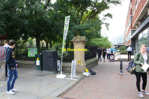 Photo 6"x4" Student text books for sale, Oxford Road Manchester c2014