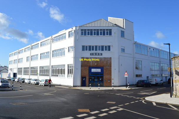Photo 6"x4" Columbine Building - Venture Quays Cowes c2015