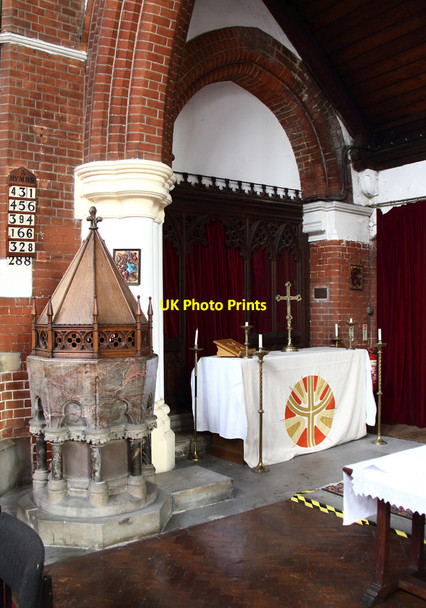 Photo 6"x4" St Michael & All Angels, Stoke Newington - Font Stoke Newington c2015
