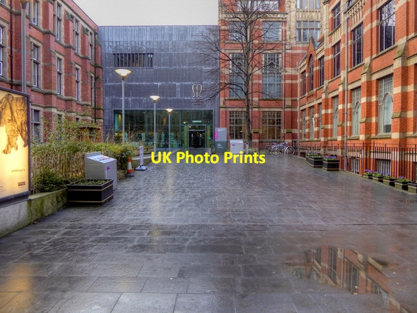Photo 6"x4" Manchester Museum Entrance Manchester c2015