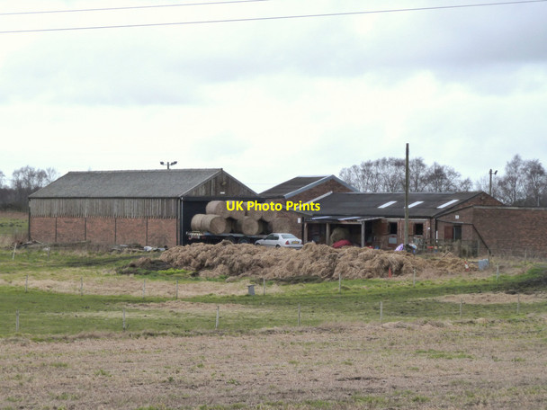 Photo 6"x4" Farm Buildings near Moss Farm, Windle St Helens\/SJ5095 c2015