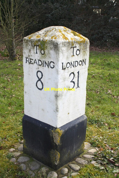 Photo 6"x4" Milestone on south side of the A329 (London Road) Wokingham c2015