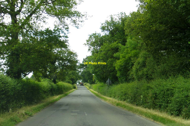 Photo 6"x4" Rural road to Marsh Gibbon Steeple Claydon c2014