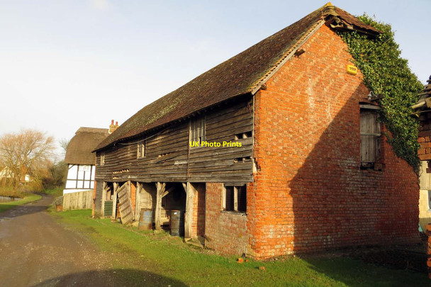 Photo 6"x4" Old farm building on Weir Lane Botolph Claydon c2015