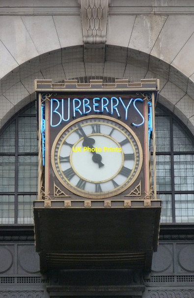 Photo 6"x4" Clock, Haymarket Westminster c2015