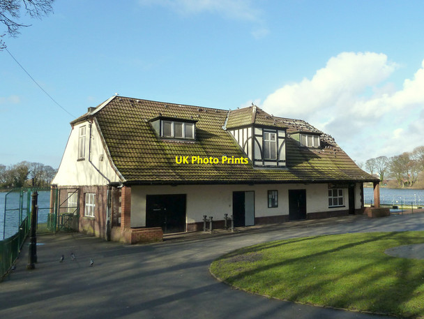 Photo 6"x4" The Old Boat House, Taylor Park, St Helens St Helens\/SJ5095 c2015
