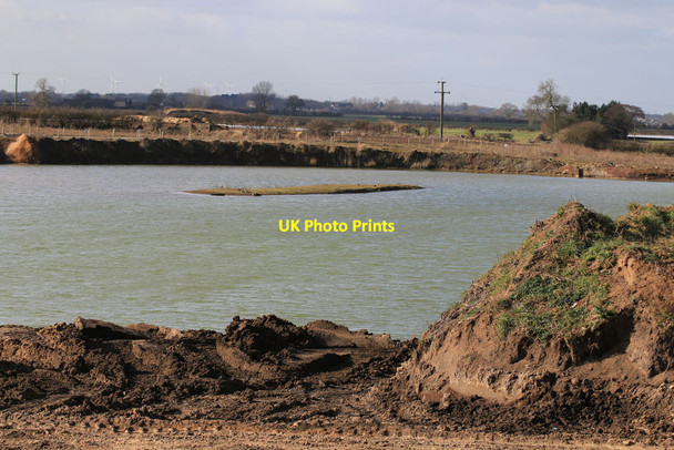 Photo 6"x4" Former sand and gravel pit North Cave c2015