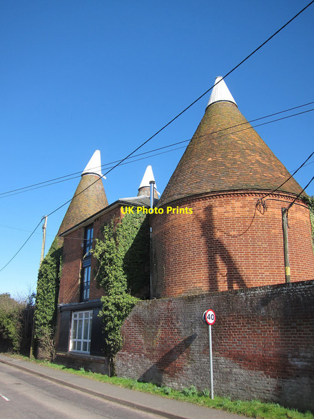 Photo 6"x4" Kings Oast, Lees Road, Laddingford Congelow c2015