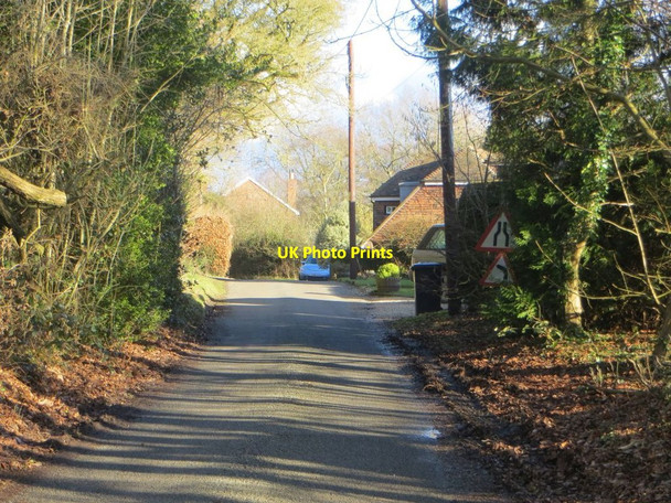 Photo 6"x4" Road through Quicks Green Quick's Green c2015