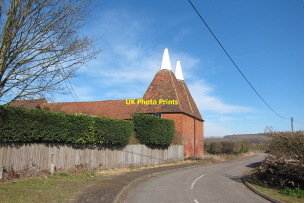 Photo 6"x4" Goose Green Farmhouse Oast, Maidstone Road, Hadlow Goose Green\/TQ6450 c2015 P1