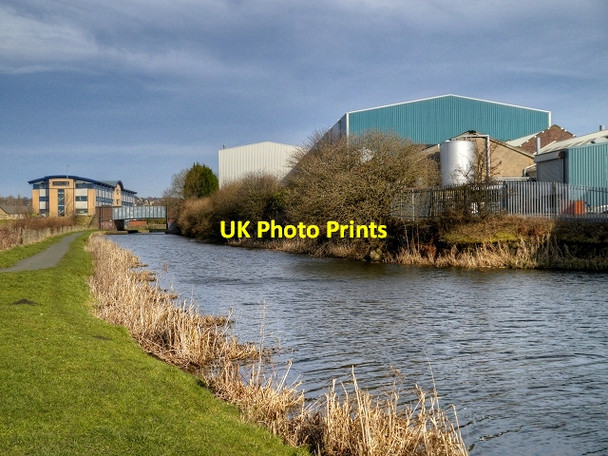 Photo 6"x4" Leeds and Liverpool Canal, Rose Grove Burnley c2015