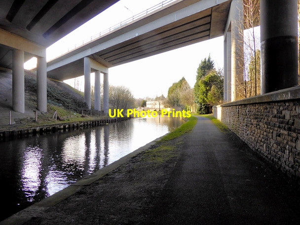 Photo 6"x4" Gannow Green Bridges, Leeds and Liverpool Canal Burnley c2015