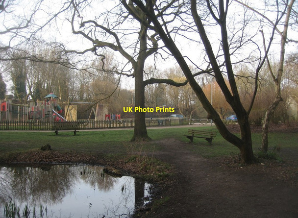 Photo 6"x4" Play area off Cabrol Road Farnborough\/SU8754 c2015