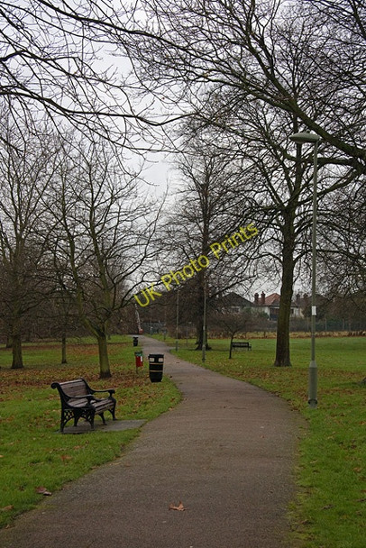 Photo 6"x4" Hendon Park Hendon\/TQ2389 c2008