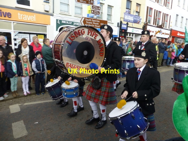 Photo 6"x4" Lisbeg Pipe Band, St Patrick's Day 2015 Omagh c2015