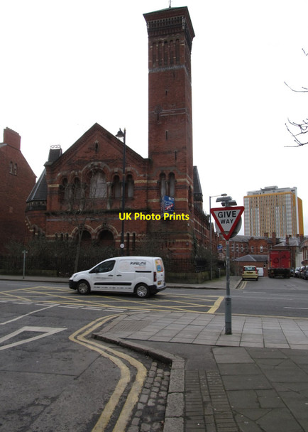 Photo 6"x4" The former University Road Methodist Church Belfast c2015