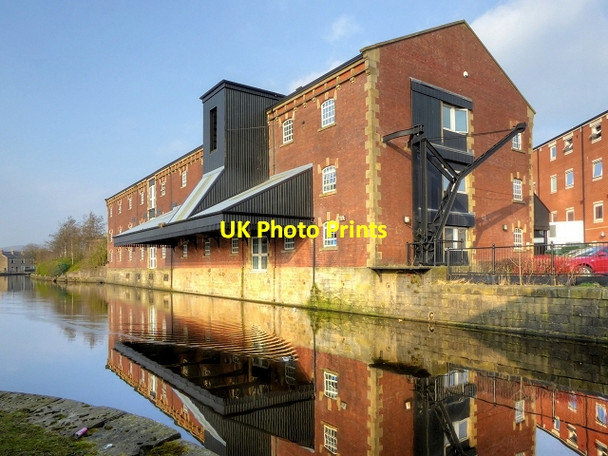 Photo 6"x4" Warehouse on the Leeds and Liverpool Canal at Nelson Barrowford c2015