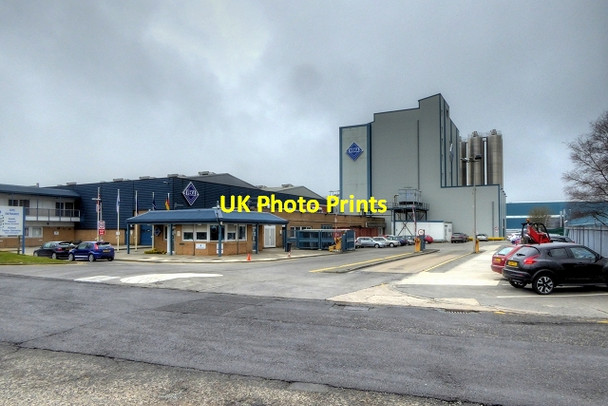 Photo 6"x4" The Veka Factory, Farrington Road Industrial Estate Burnley c2015