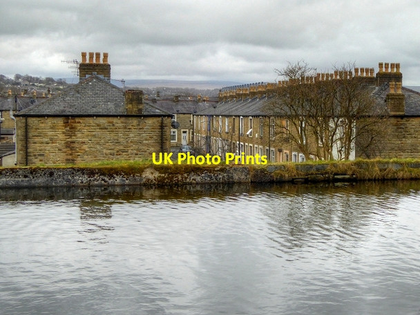 Photo 6"x4" Leeds and Liverpool Canal, View from Burnley Embankment Burnley c2015