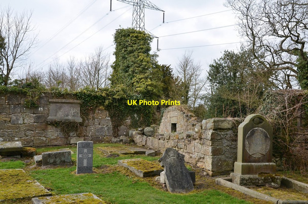 Photo 6"x4" A corner of the graveyard, West Church Culross Culross c2015