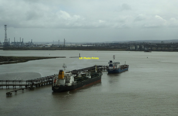 Photo 6"x4" River Thames from The QE2 Bridge Swanscombe c2015