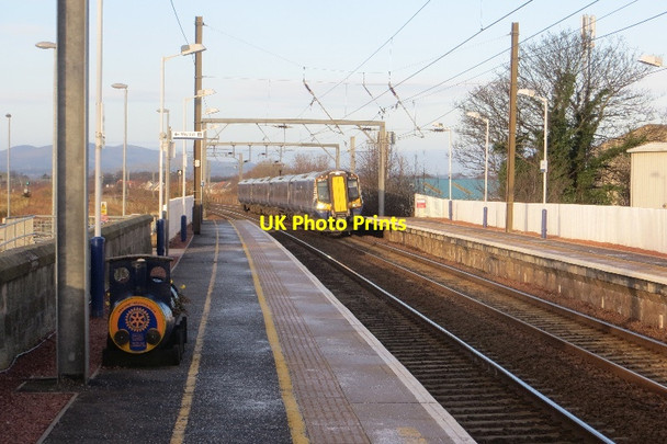 Photo 6"x4" Prestonpans railway station Prestonpans c2015 P1