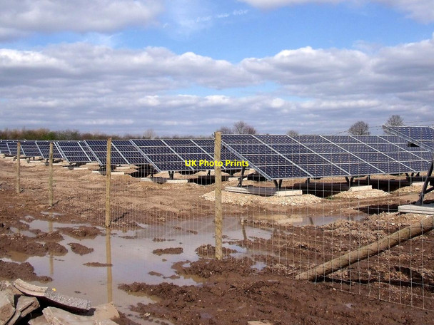Photo 6"x4" Sudbury Solar Farm under construction Aston\/SK1631 c2015