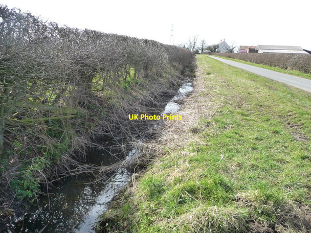 Photo 6"x4" Drain alongside Haggitt Hill Lane Crathorne c2015