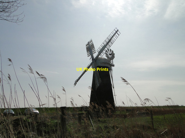 Photo 6"x4" Hardley drainage pump Cantley\/TG3803 c2015