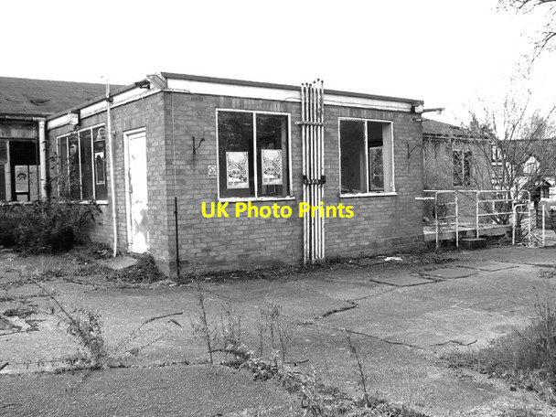 Photo 6"x4" The Thurton Motor Company Thurton c2015