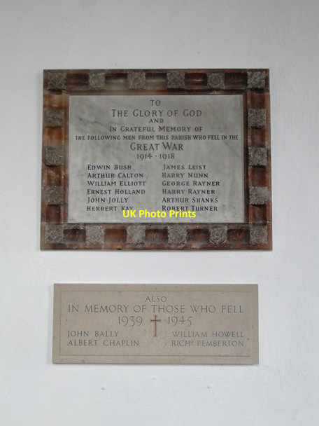 Photo 6"x4" War Memorials in Needham church Harleston\/TM2483 c2015