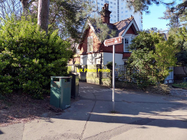 Photo 6"x4" Passageway to Overcliff and Beaches Bournemouth c2015