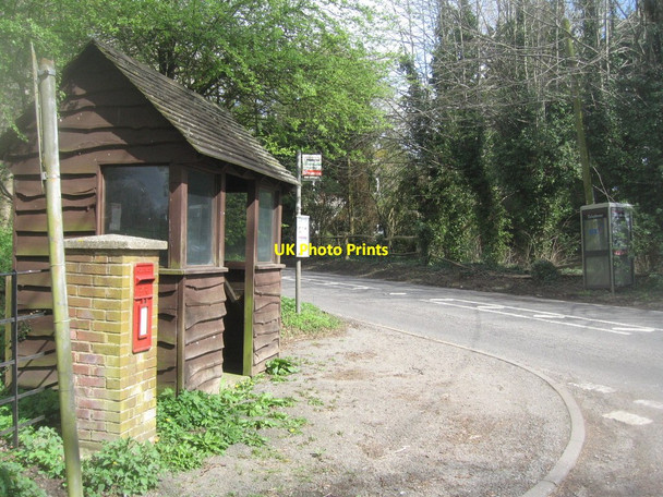 Photo 6"x4" Bus stop for Deane Deane\/SU5450 c2014