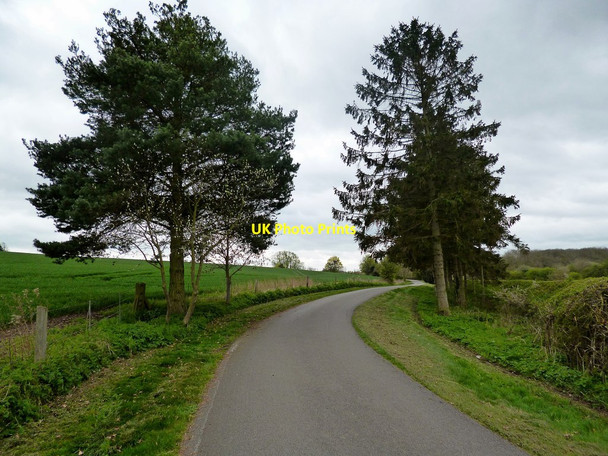 Photo 6"x4" Chesterton-Driveway to Kingston Manor Farm Chesterton\/SP3558 c2014