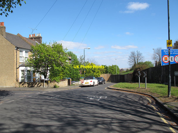 Photo 6"x4" Invicta Road, cut off Greenwich\/TQ3977 c2014