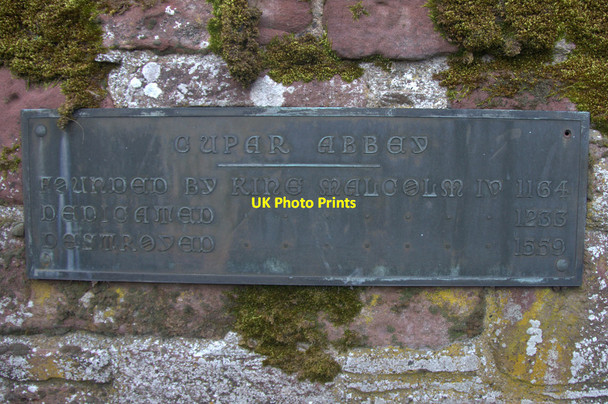Photo 6"x4" Plaque on the remains of Cupar Abbey, Coupar Angus Coupar Angus c2014