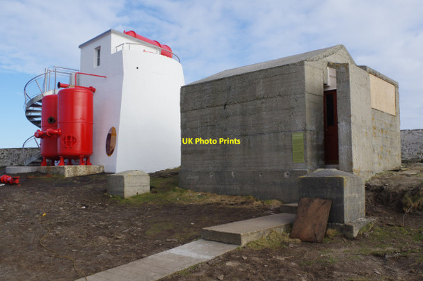 Photo 6"x4" East Radar Hut and Foghorn, Sumburgh Head Grutness c2014