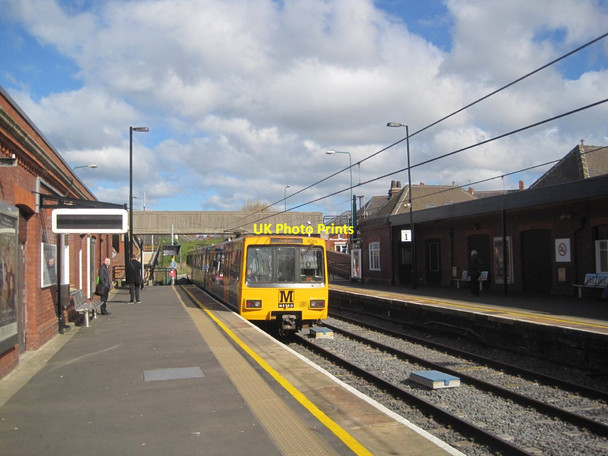 Photo 6"x4" West Jesmond Metro Station Newcastle upon Tyne c2014