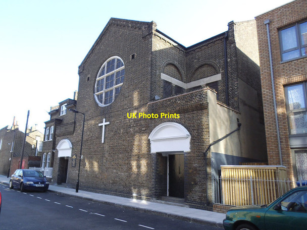Photo 6"x4" St Gertrude's Catholic church, Debnams Street Deptford\/TQ3677 c2014