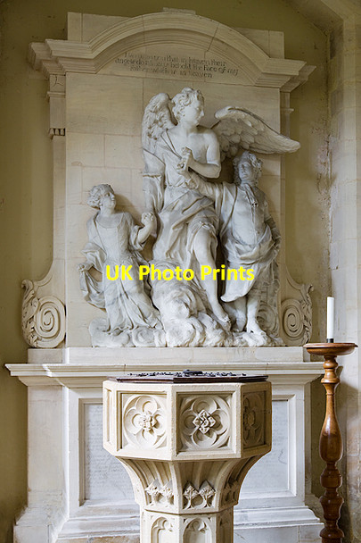 Photo 6"x4" St Mary's church, Great Barrington: Bray monument Great Barrington c2014