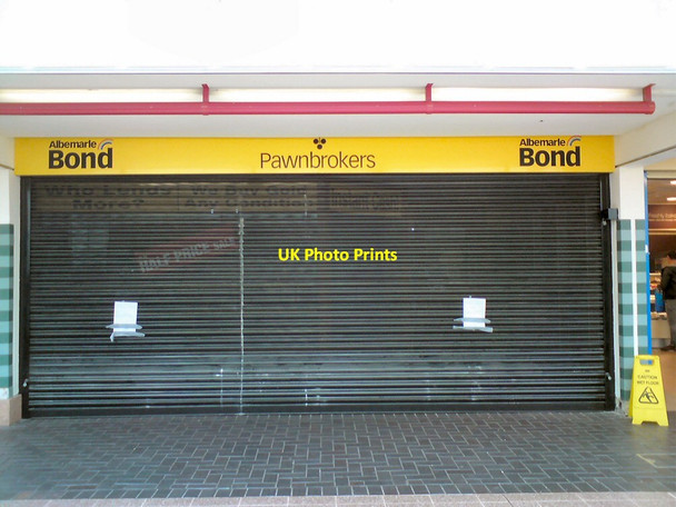 Photo 6"x4" Pawnbrokers closed down Hyde\/SJ9494 c2014