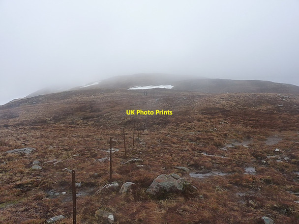 Photo 6"x4" Figures approaching out of the mist Bealach Carn na h-Urchaire c2014