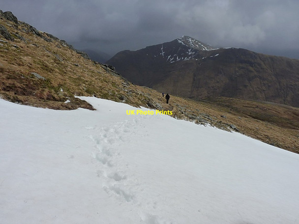 Photo 6"x4" Snowpatch on Sg\u00c3\u00b9rr Coire nan Eiricheallach Sg\u00f9rr Coire nan Eiricheallach c2014