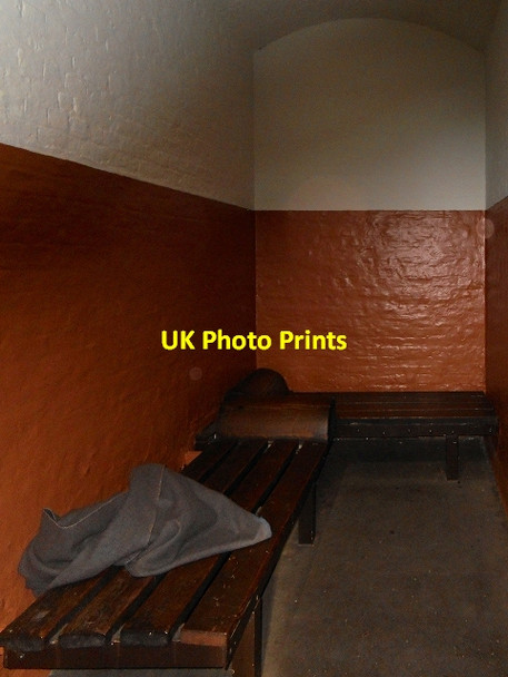 Photo 6"x4" Victorian Police Cell Manchester c2014