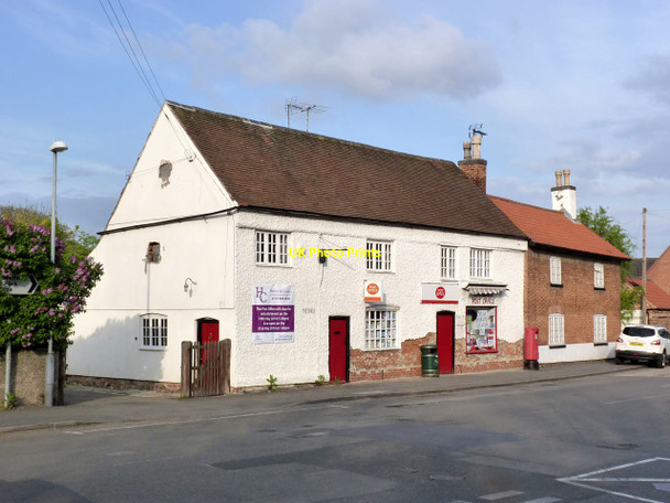 Photo 6"x4" Cotgrave Post Office Cotgrave c2014