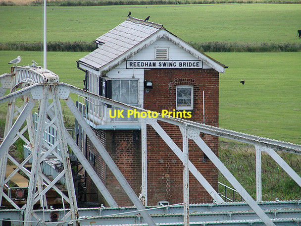 Photo 6"x4" Reedham Swing Bridge Signal Box Reedham\/TG4201 c2011
